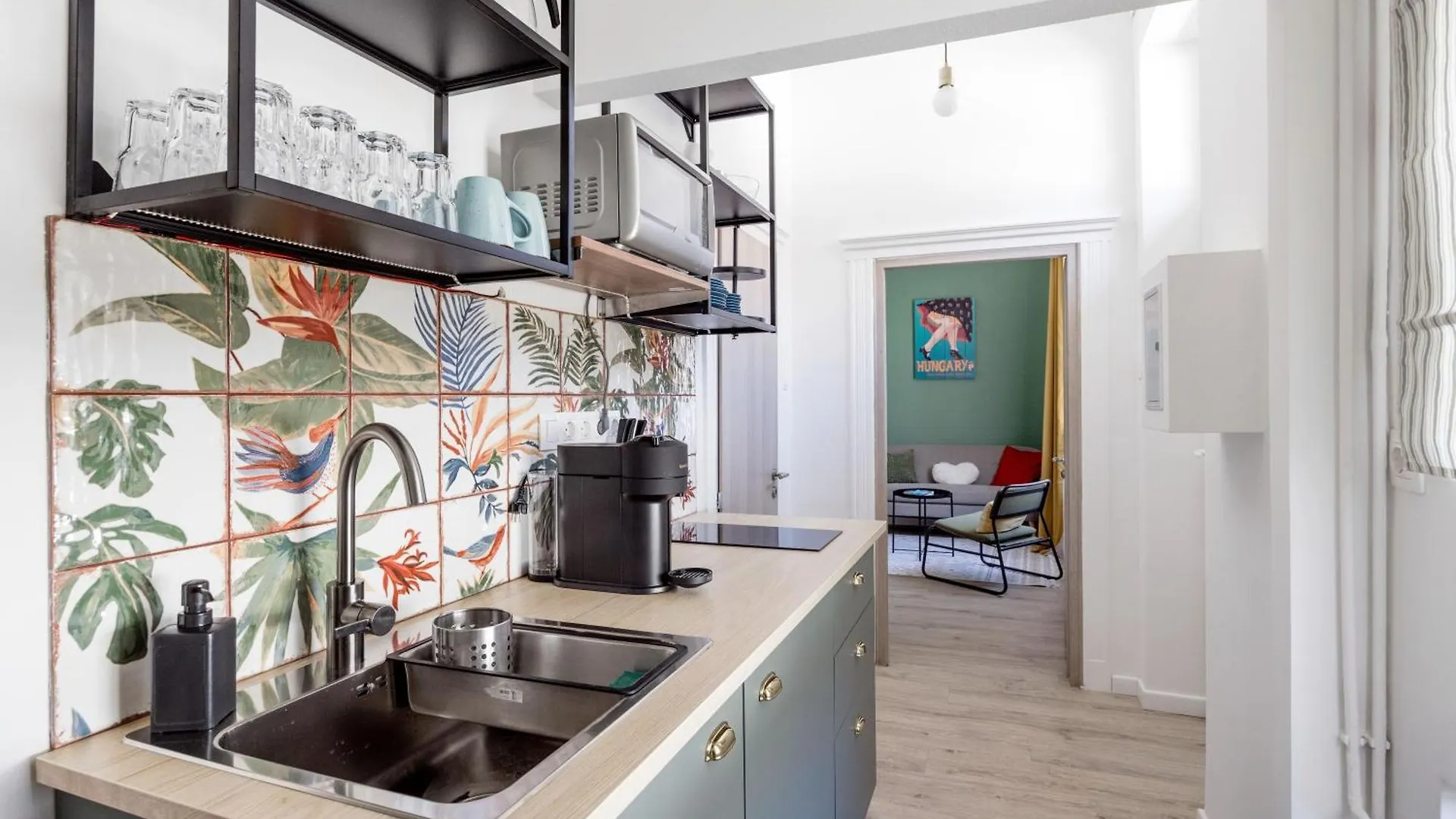 Stylish And Colourful Apartment In The City Centre Budapest 0*,  Hungary